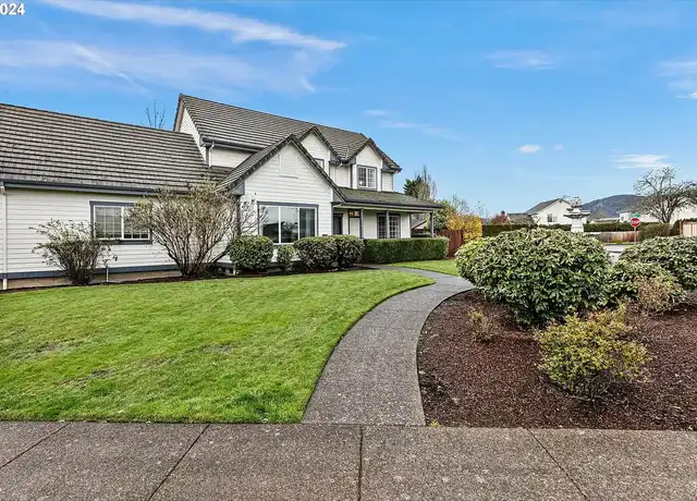 Property at 1592 Kingston Way, Eugene, OR, 97401, 4 beds, 3 baths, [object Object]