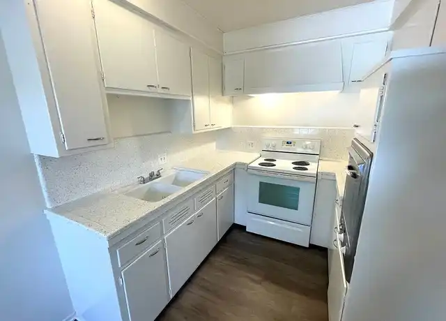 Property at 2250 - 2296 Valencia Apartments - 2250 Valencia Ave, San Bernardino, CA, 92404, 1 bed, 1 bath, [object Object]