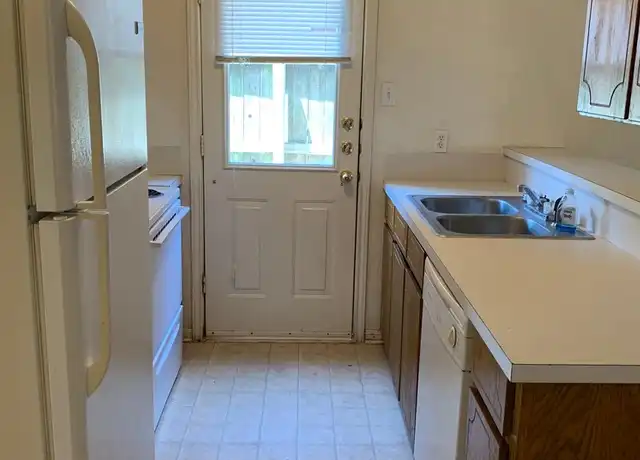 Property at 1110 Leslie Cir Unit D, Killeen, TX, 76549, 3 beds, 2 baths, [object Object]