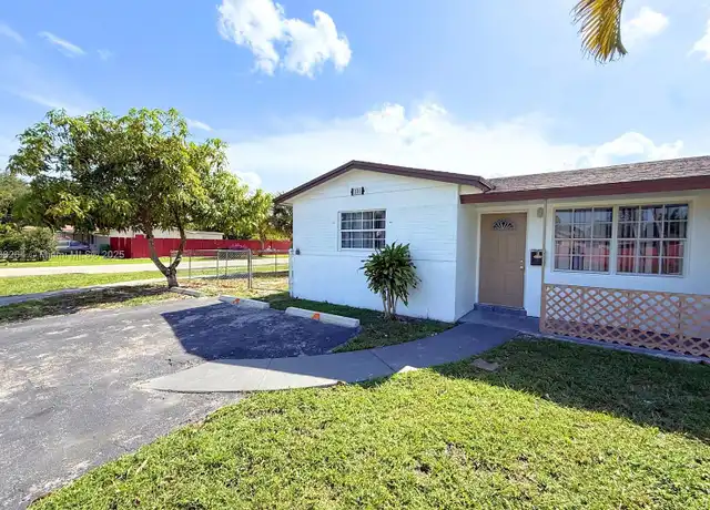 Property at 1101 NW 55th Ave Unit A, Lauderhill, FL, 33313, 4 beds, 2 baths, [object Object]