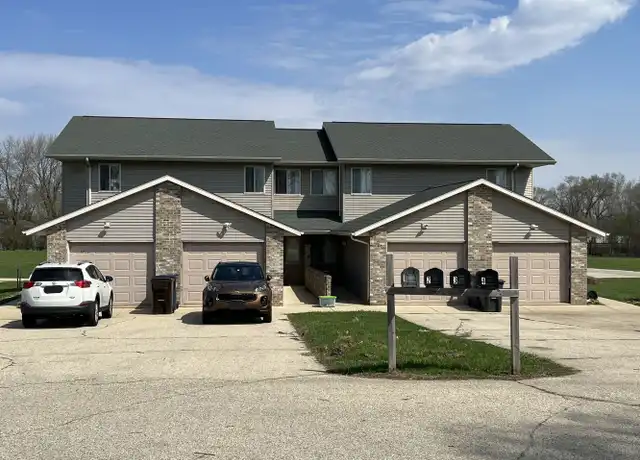 Property at 187 E Old Highway 16 Unit 187-1, Rio, WI, 53960, 2 beds, 1 bath, [object Object]