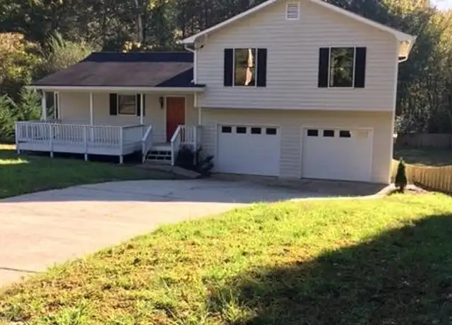 Property at 5771 Stonehaven Dr NW, Kennesaw, GA, 30152, 3 beds, 2.5 baths, [object Object]