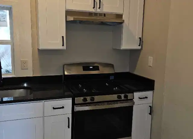 Property at 1560 Dixmont Ave Unit 2, Cincinnati, OH, 45207, 5 beds, 2 baths, [object Object]