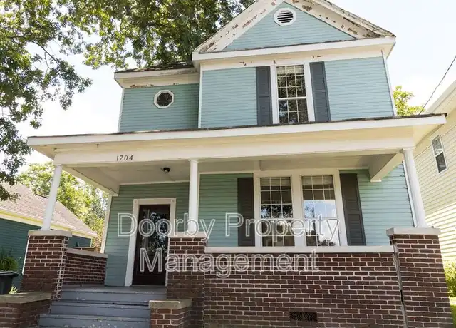 Property at 1704 Duncan Ave, Chattanooga, TN, 37404, 3 beds, 2.5 baths, [object Object]