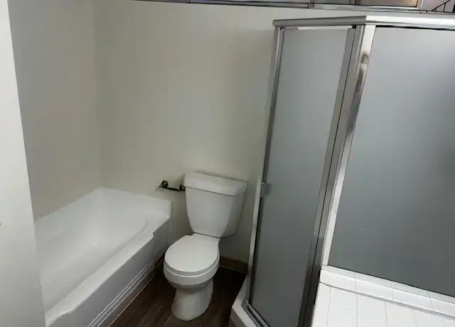 Property at 1590 W Palm Ln Unit 11, Anaheim, CA, 92802, 1 bed, 1 bath, [object Object]