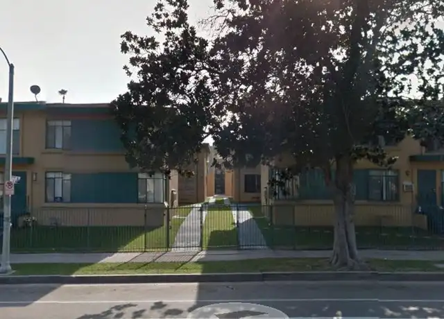 Property at 4900 Coliseum St Unit 4906-2, Los Angeles, CA, 90016, 1 bed, 1 bath, [object Object]