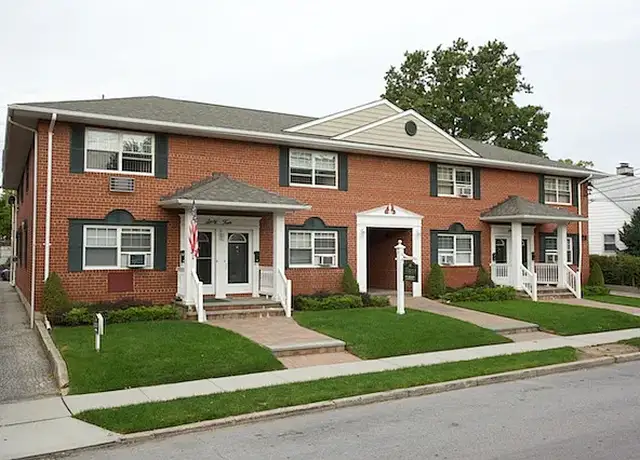 Photo of 64 Gibson Blvd, Valley Stream, NY 11581