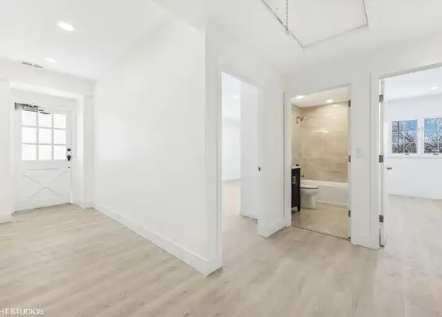 Property at 304 S Hager Ave, Barrington, IL, 60010, 3 beds, 2 baths, [object Object]