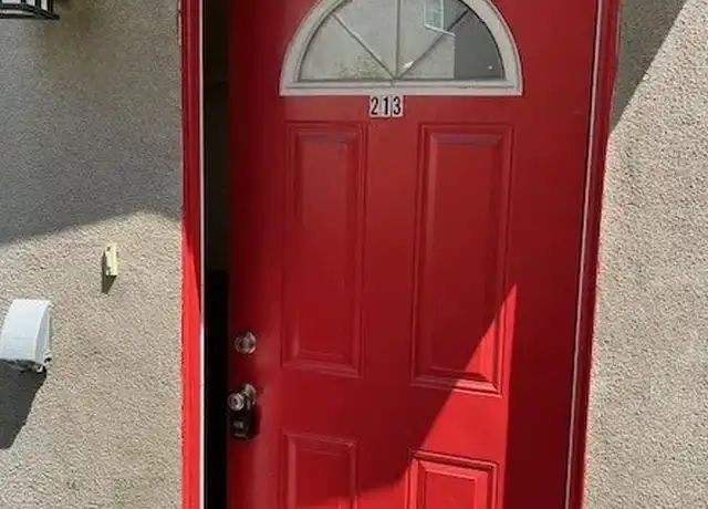 Property at 211 E 84th Pl Unit 213, Los Angeles, CA, 90003, 4 beds, 2 baths, [object Object]