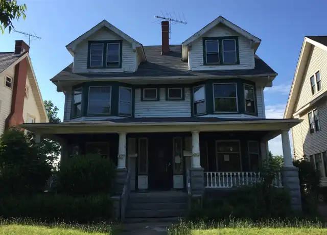 Property at 3201 Whitethorn Rd Unit 3203, Cleveland Heights, OH, 44118, 5 beds, 1.5 baths, [object Object]