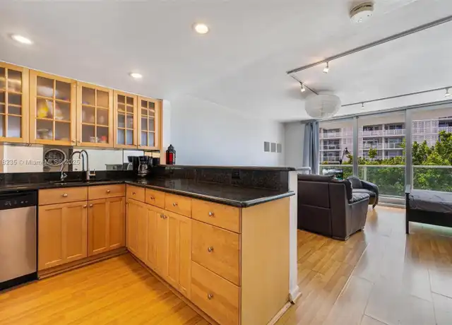 Property at 1000 West Ave #208, Miami Beach, FL, 33139, 0 beds, 1 bath, [object Object]