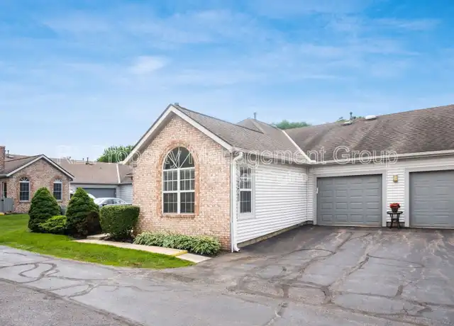 Property at 1241 Villa Oaks Ct, Columbus, OH, 43230, 2 beds, 2 baths, [object Object]