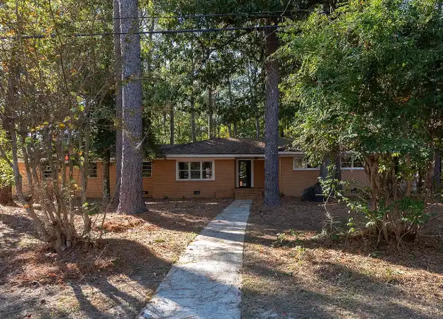 Property at 107 Lamont Rd, Greenville, NC, 27858, 3 beds, 2 baths, [object Object]