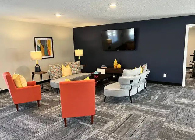Property at Pioneer Estates - 1204 Hartford Ave, Des Moines, IA, 50315, 1 bed, 1 bath, [object Object]