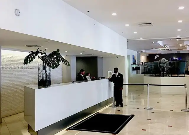 Property at 100 Lincoln Rd #303, Miami Beach, FL, 33139, 1 bed, 1 bath, [object Object]