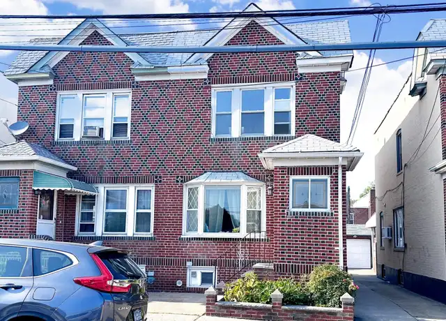 Property at 79-65 69th Rd Unit 2nd Floor, Middle Village, NY, 11379, 2 beds, 1 bath, [object Object]