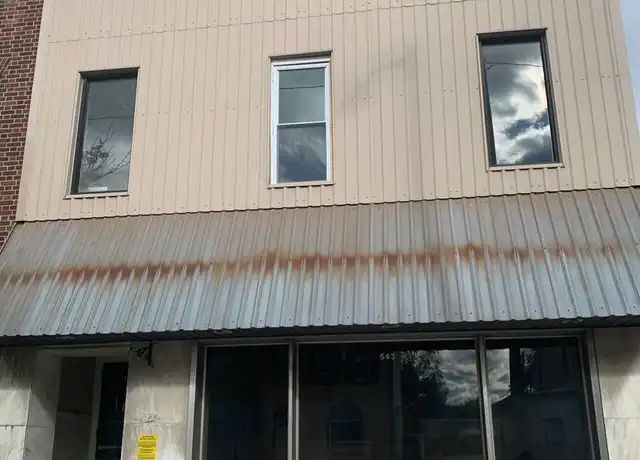 Property at 545 W Market St Unit 3, York, PA, 17401, 2 beds, 1 bath, [object Object]