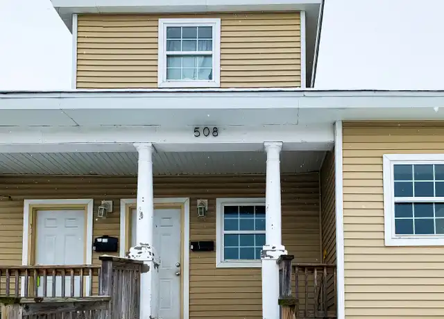 Property at 508 N Hill St Unit 1, South Bend, IN, 46617, 3 beds, 1 bath, [object Object]
