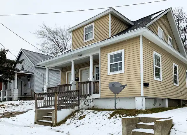 Property at 508 N Hill St Unit 1, South Bend, IN, 46617, 3 beds, 1 bath, [object Object]