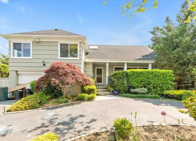 Property at 1443 Park St, Atlantic Beach, NY, 11509, 6 beds, 4 baths, [object Object]