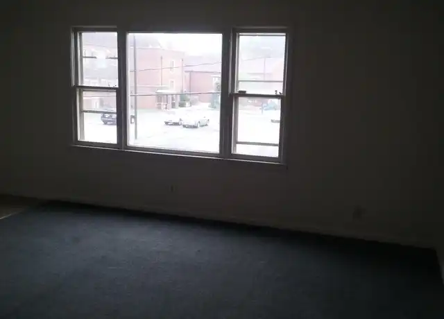Property at 340 N Monroe St Unit 3, Decatur, IL, 62522, 2 beds, 1 bath, [object Object]