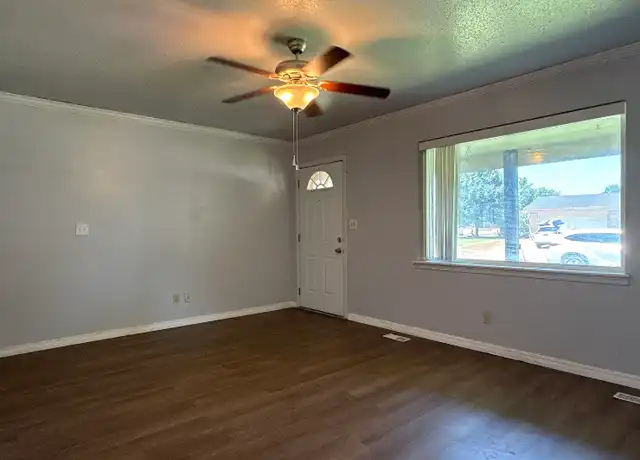 Property at 12302 E 25th Pl, Tulsa, OK, 74129, 3 beds, 2 baths, [object Object]
