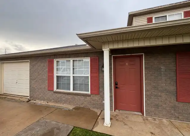 Property at 3401 SW Landau Ct Apt 2, Bentonville, AR, 72712, 2 beds, 1 bath, [object Object]