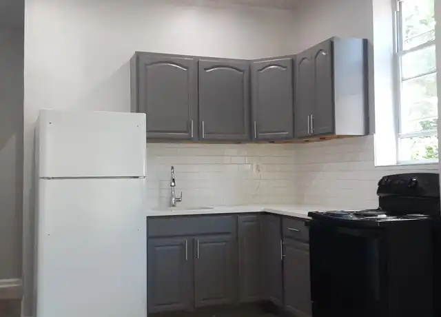Property at 425 E Bringhurst St, Philadelphia, PA, 19144, 1 bed, 1 bath, [object Object]