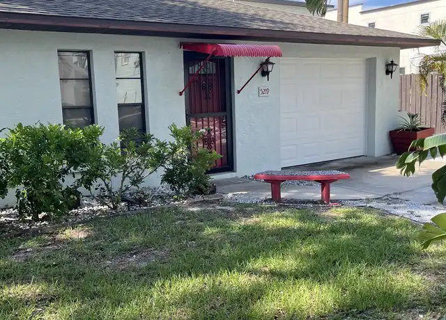 Property at 5219 29th Ave S Unit 5219, Gulfport, FL, 33707, 2 beds, 1 bath, [object Object]