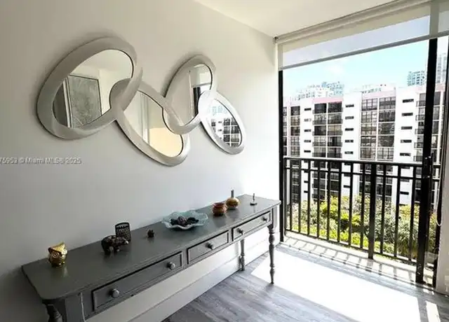 Property at 17011 N Bay Rd #814, Sunny Isles Beach, FL, 33160, 2 beds, 2 baths, [object Object]