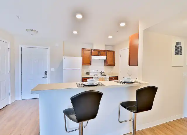 Property at Woodfield Commons - 26390 Woodfield Rd, Damascus, MD, 20872, 1-2 bed, 1 bath, [object Object]