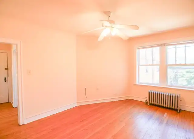 Property at 4909 N Glenwood Ave, Chicago, IL, 60640, 0 beds, 1 bath, [object Object]