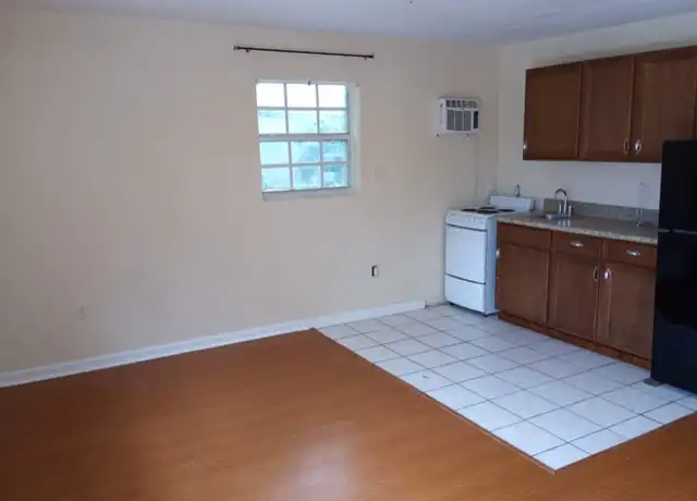 Property at 16950 NE 3rd Ct, North Miami Beach, FL, 33162, 0 beds, 1 bath, [object Object]