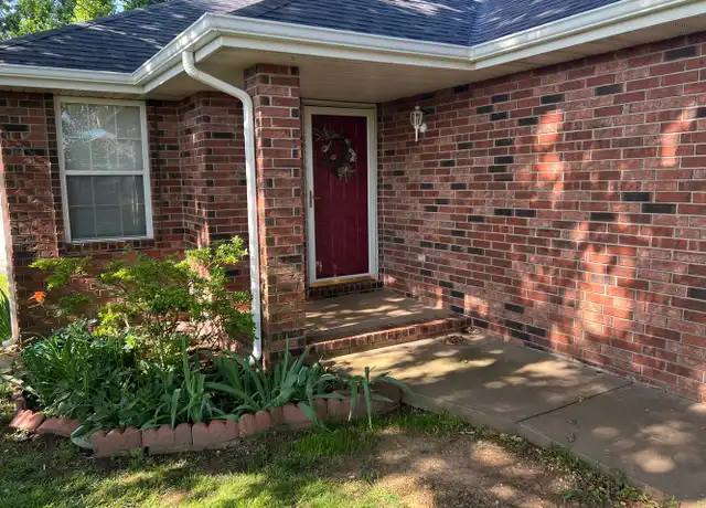 Property at 1224 W Bluegrass Rd, Nixa, MO, 65714, 2 beds, 2 baths, [object Object]