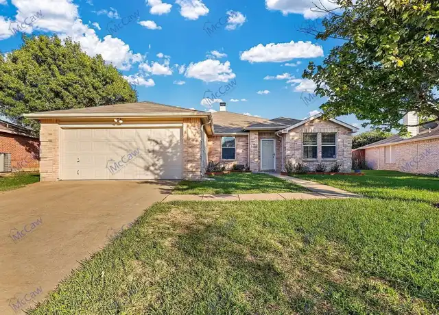 Property at 208 Blazing Star Trl, Burleson, TX, 76028, 4 beds, 2 baths, [object Object]