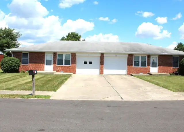 Property at 113 Smith St, Pittsboro, IN, 46167, 2 beds, 1 bath, [object Object]