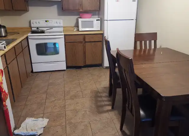 Property at 1760 S 116th St, West Allis, WI, 53214, 2 beds, 1 bath, [object Object]