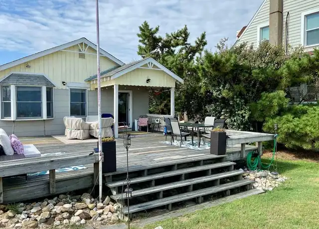 Property at 756 E Ocean View Ave, Norfolk, VA, 23503, 3 beds, 1 bath, [object Object]