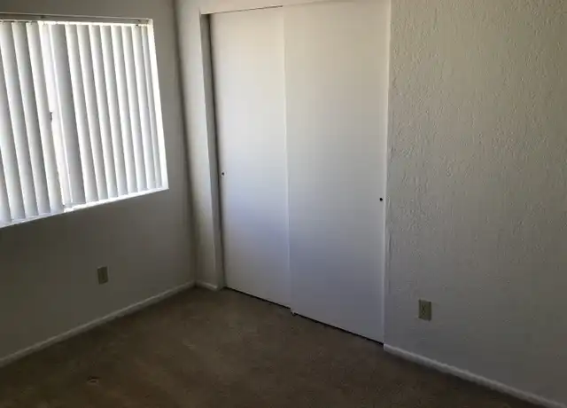 Property at 3325 N Glen Creek Dr, Tucson, AZ, 85712, 3 beds, 2 baths, [object Object]