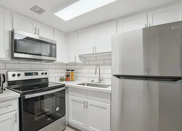 Photo of 2240 W University Dr, Mesa, AZ 85201