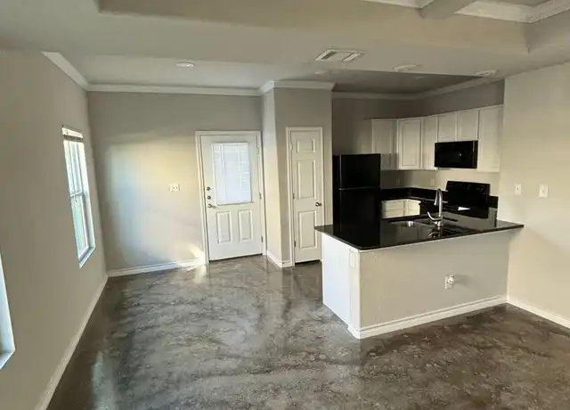 Property at 16922 Spirit Brk Unit 2, Selma, TX, 78154, 3 beds, 2 baths, [object Object]