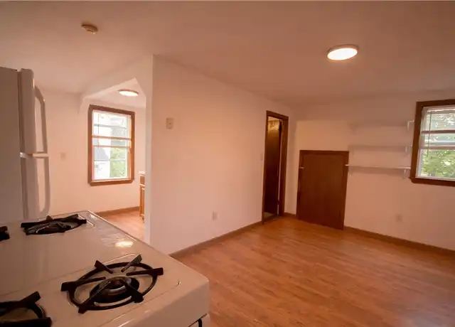 Property at 177 Boyden St Unit 2, Woonsocket, RI, 02895, 2 beds, 1 bath, [object Object]