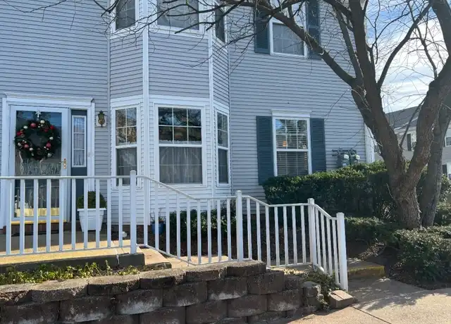 Property at 122 Williamson Ct, Bridgewater, NJ, 08807, 3 beds, 2 baths, [object Object]