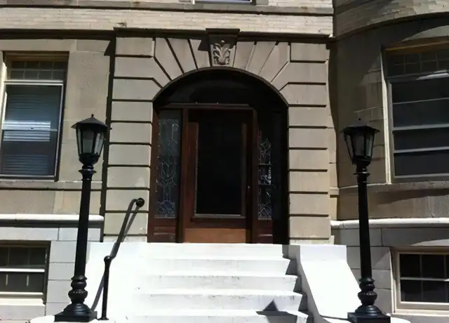 Property at 1675 Beacon St Unit 2, Brookline, MA, 02445, 2 beds, 1 bath, [object Object]