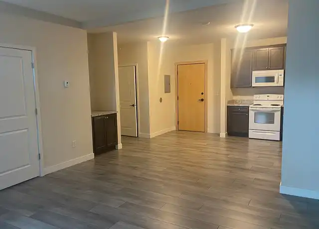 Property at Mosaic Apartments - 1400 Heritage Dr, Northfield, MN, 55057, 0-1 beds, 1 bath, [object Object]