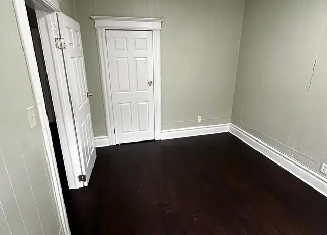 Property at 141 Bedford St Unit 2nd Fl, East Orange, NJ, 07018, 2 beds, 1 bath, [object Object]