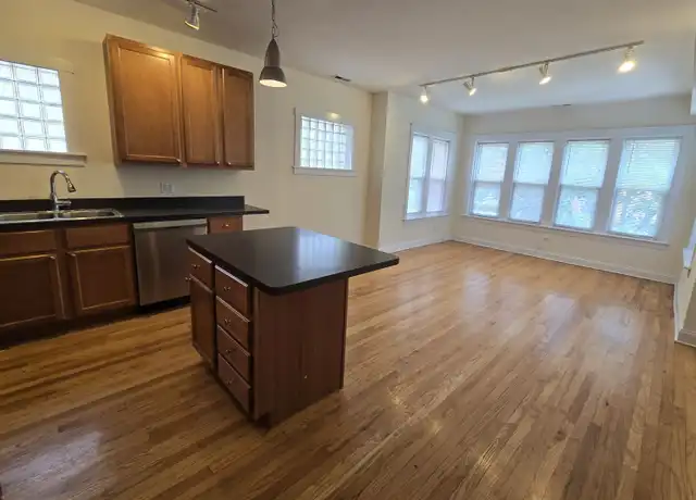 Property at 4926 N Albany Ave Unit 2N, Chicago, IL, 60625, 2 beds, 1 bath, [object Object]