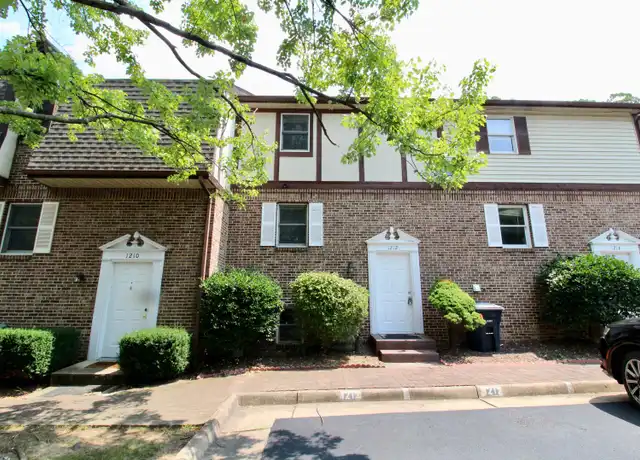 Property at 1212 Mountain View Dr, Harrisonburg, VA, 22801, 5 beds, 3 baths, [object Object]