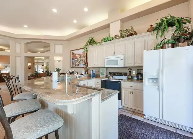 Property at Willow Springs - 608 39th Ave SW, Puyallup, WA, 98373, 3 beds, 2 baths, [object Object]