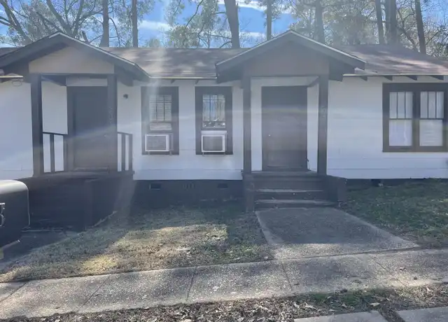 Property at 301 W Lula St Unit 1, Leesville, LA, 71446, 2 beds, 1 bath, [object Object]
